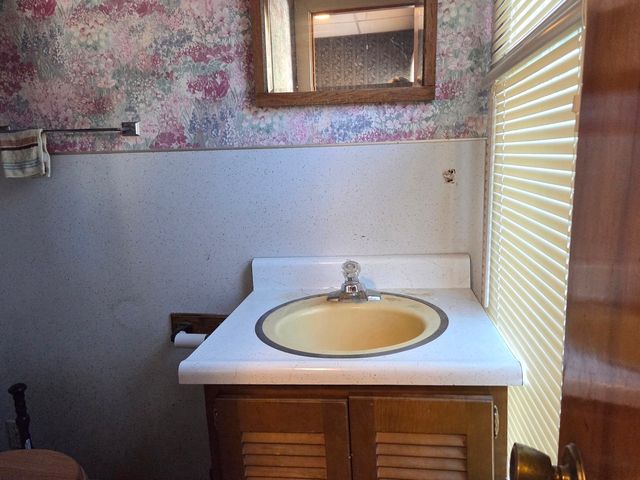 514 W Washington Street, Marengo, IL 60152