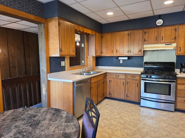 514 W Washington Street, Marengo, IL 60152