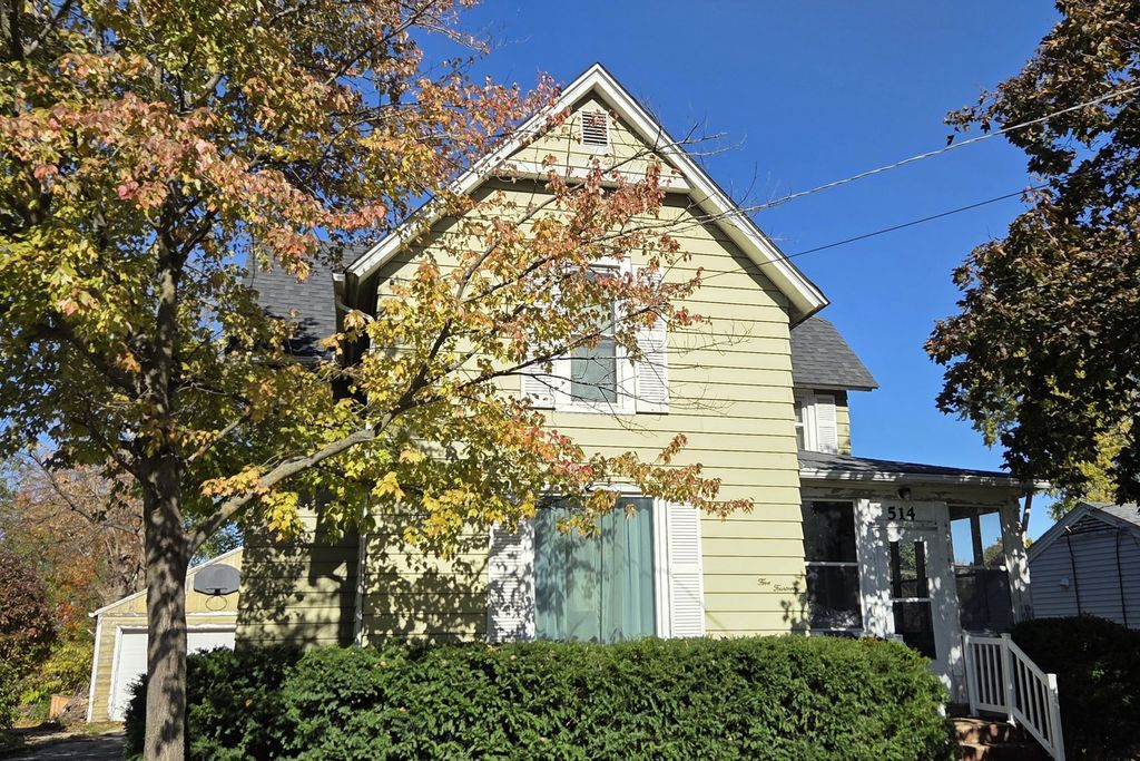 514 W Washington Street, Marengo, IL 60152
