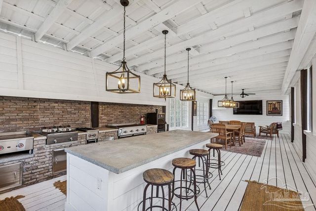 4460 Hwy 29, Molino, FL 32577