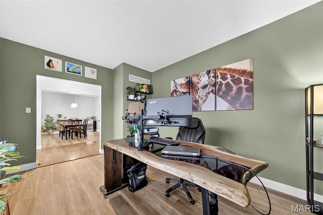 1456 Devonshire County Drive, Wentzville, MO 63385