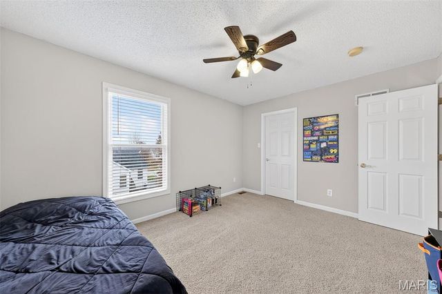 1456 Devonshire County Drive, Wentzville, MO 63385