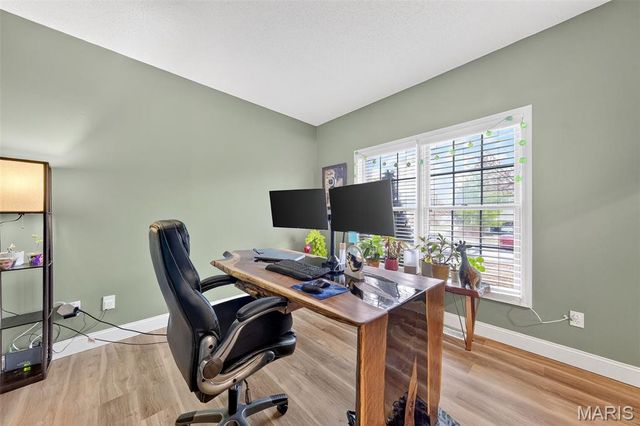 1456 Devonshire County Drive, Wentzville, MO 63385