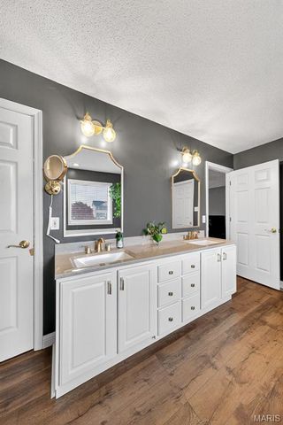 1456 Devonshire County Drive, Wentzville, MO 63385