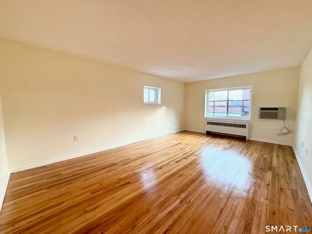 570 Whitney Avenue L3, New Haven, CT 06511