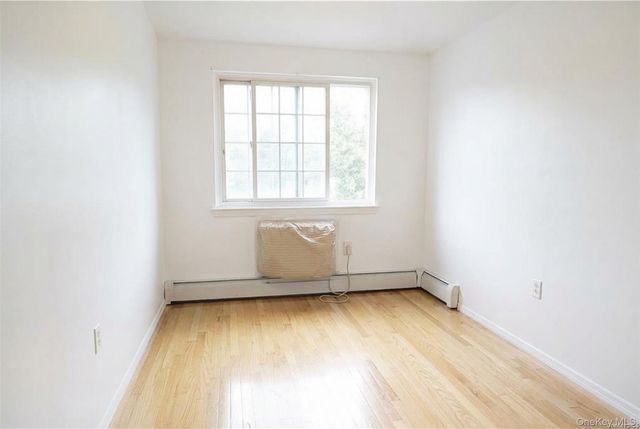 82-73 Country Pointe Circle, Queens Village, NY 11427