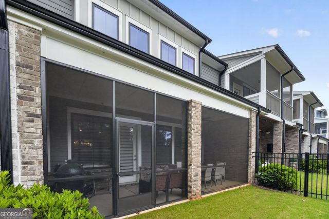 210 Walker Avenue, Roswell, GA 30076