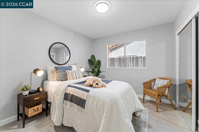 106 Oakmeade Ct, Vacaville, CA 95687