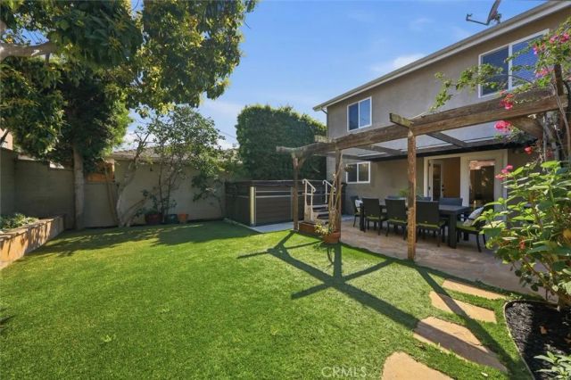 1808 Manzanita Lane, Manhattan Beach, CA 90266