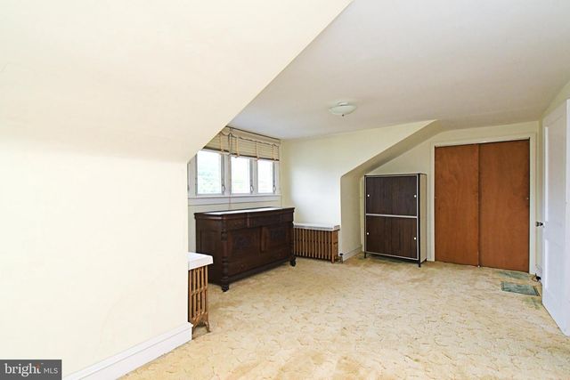 609 ORLANDO AVE, Oreland, PA 19075