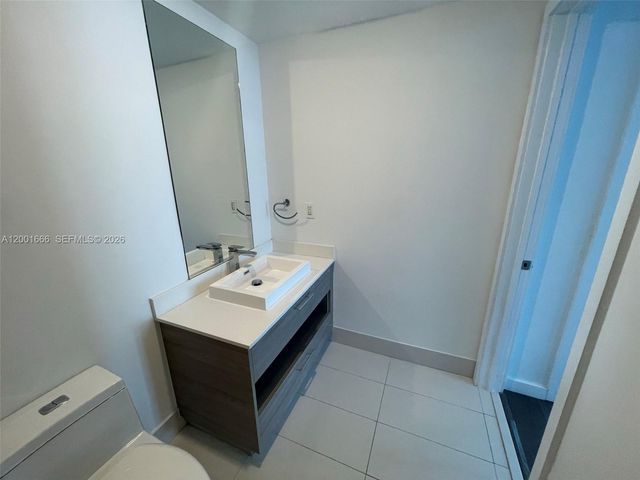 1300 S Miami Ave 1107, Miami, FL 33130