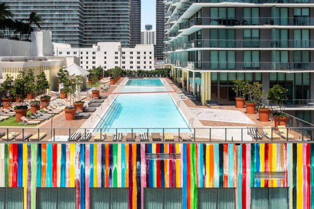 1300 S Miami Ave 1107, Miami, FL 33130