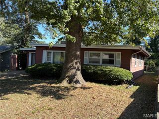4004 Engler Avenue, St Louis, MO 63114