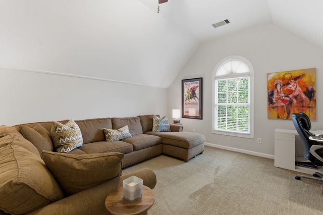 4617 Sterling Cross, Nashville, TN 37211