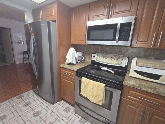 5261 NW 14th Place, Lauderhill, FL 33313