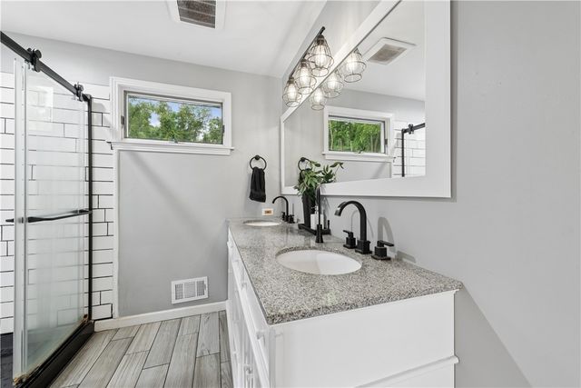 4019 Mayflower Ct, Murrysville, PA 15668
