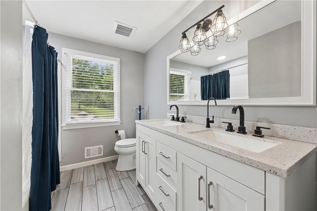 4019 Mayflower Ct, Murrysville, PA 15668