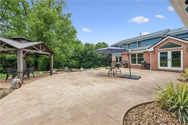 4019 Mayflower Ct, Murrysville, PA 15668