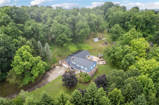 4019 Mayflower Ct, Murrysville, PA 15668