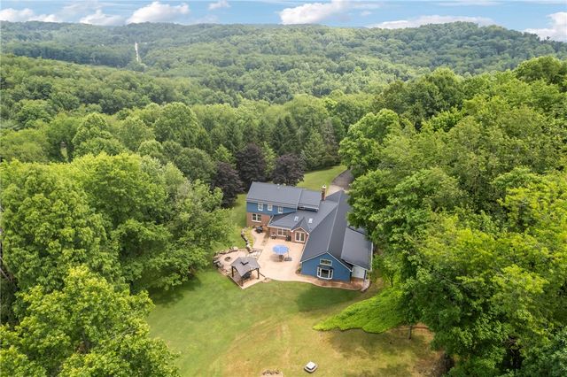 4019 Mayflower Ct, Murrysville, PA 15668