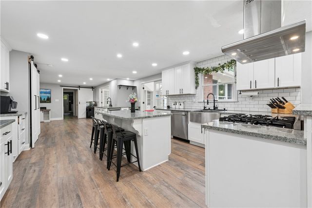 4019 Mayflower Ct, Murrysville, PA 15668
