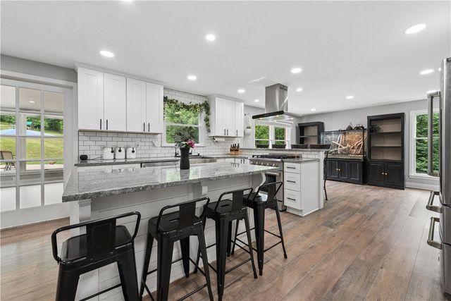 4019 Mayflower Ct, Murrysville, PA 15668