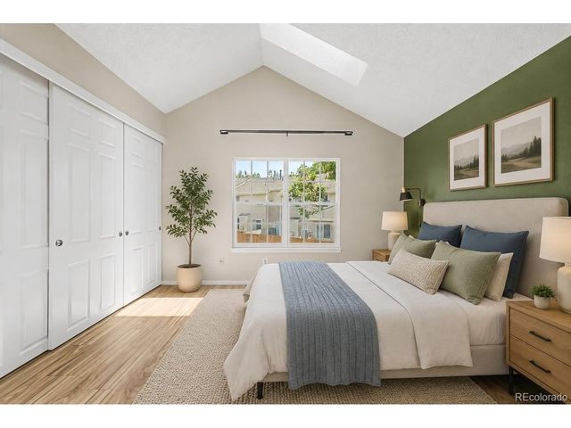 18274 E Arizona Ave B, Aurora, CO 80017