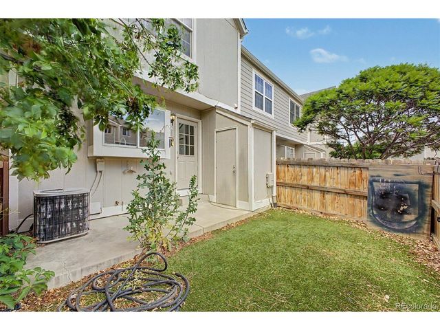 18274 E Arizona Ave B, Aurora, CO 80017