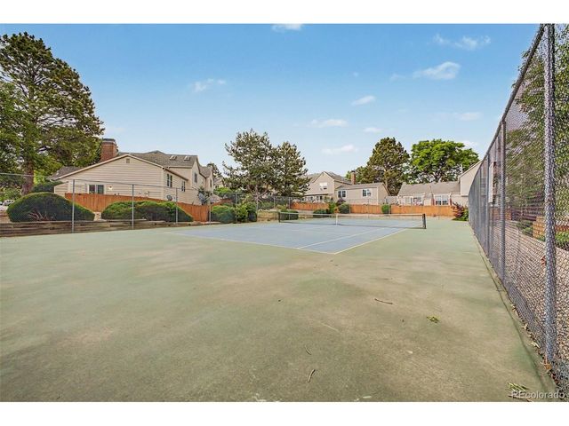 18274 E Arizona Ave B, Aurora, CO 80017