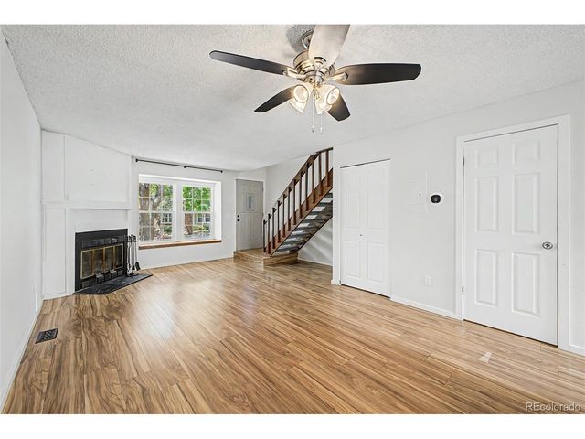 18274 E Arizona Ave B, Aurora, CO 80017