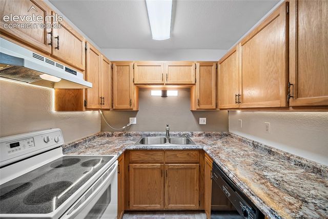 36 Stovel Circle, Colorado Springs, CO 80916