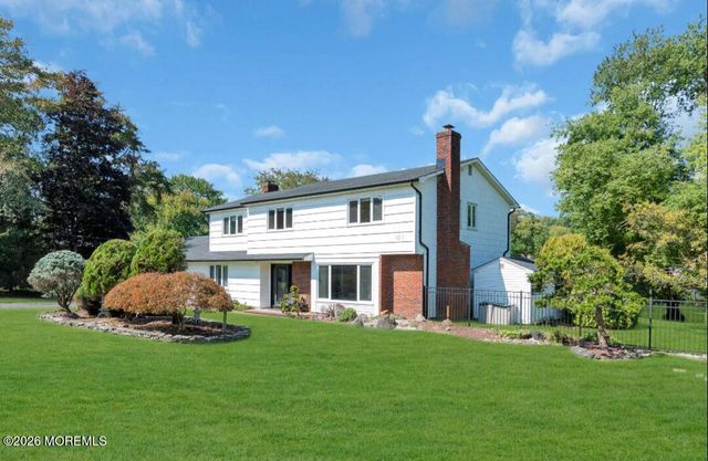 11 Cooper Drive, Howell, NJ 07731