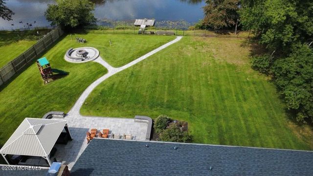 11 Cooper Drive, Howell, NJ 07731