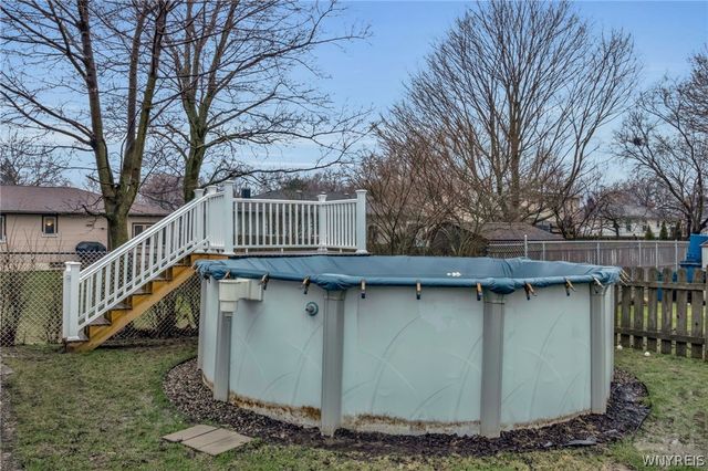 42 Maplewood Avenue, West Seneca, NY 14224