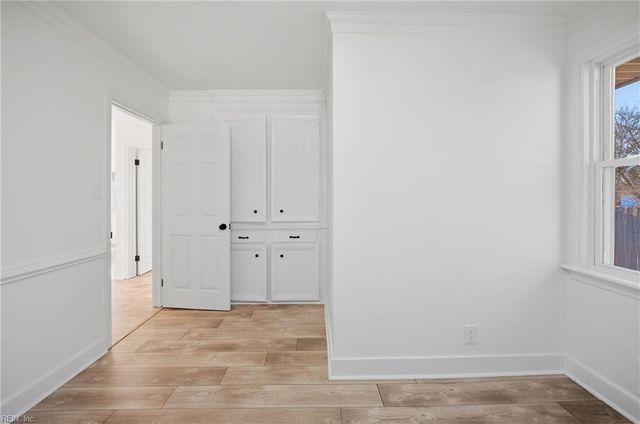 215 Leonard RD, Portsmouth, VA 23701