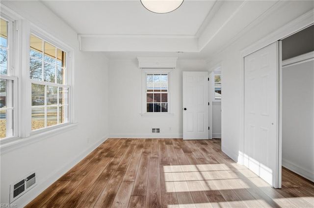 215 Leonard RD, Portsmouth, VA 23701