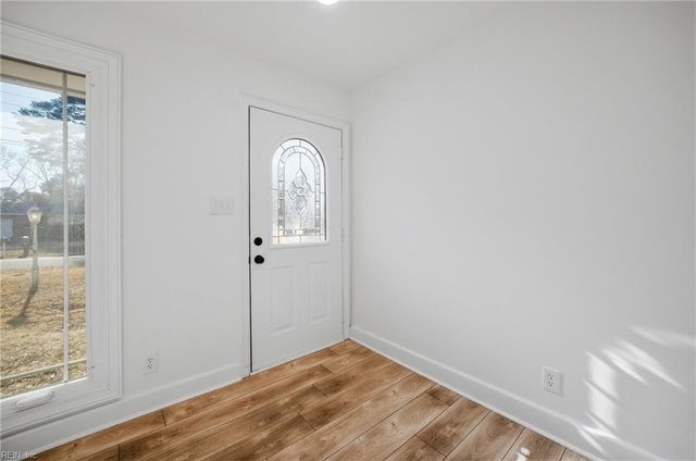 215 Leonard RD, Portsmouth, VA 23701