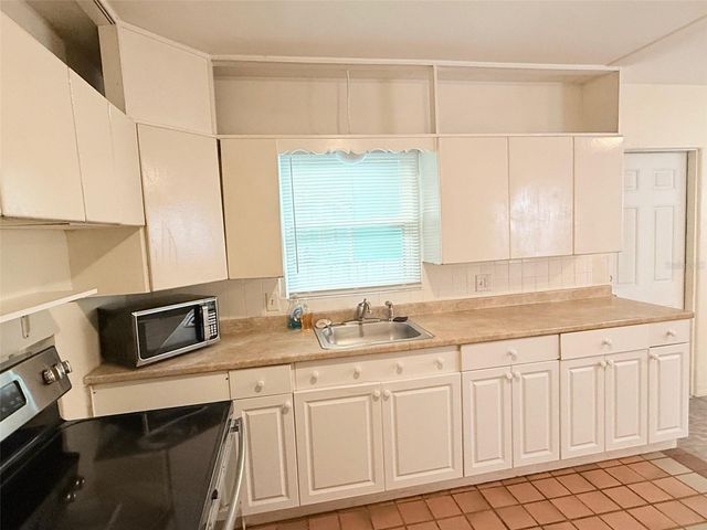 4819 HAINES ROAD N, St Petersburg, FL 33714