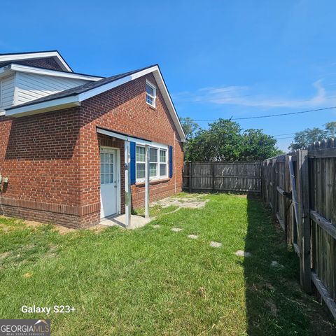 107 East Liberty Street, Claxton, GA 30417