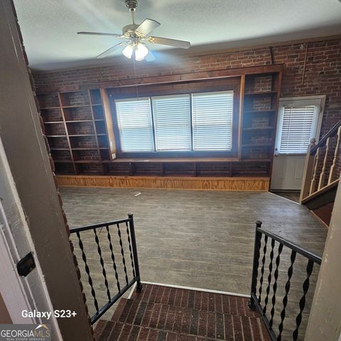 107 East Liberty Street, Claxton, GA 30417