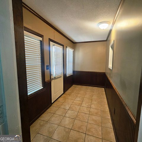 107 East Liberty Street, Claxton, GA 30417