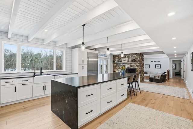 345 North St, Medfield, MA 02052