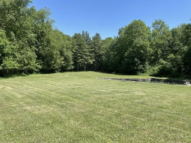 345 North St, Medfield, MA 02052