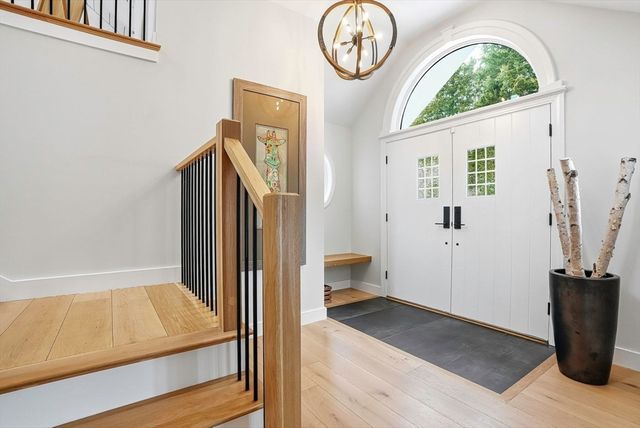 345 North St, Medfield, MA 02052