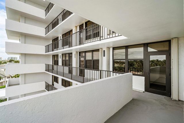 4600 S Ocean Boulevard 602, Highland Beach, FL 33487
