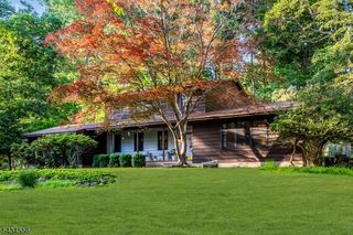 32 Cherryville Hollow Rd, Raritan Twp., NJ 08822