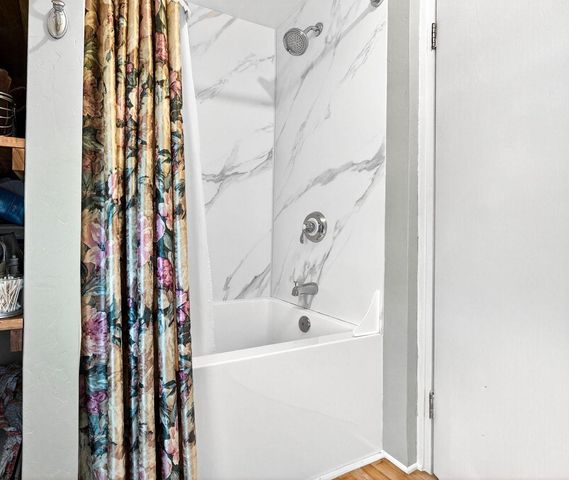 13 N 4TH AVENUE, Winneconne, WI 54986