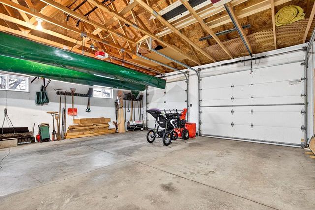 13 N 4TH AVENUE, Winneconne, WI 54986