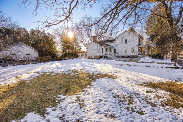 13 N 4TH AVENUE, Winneconne, WI 54986