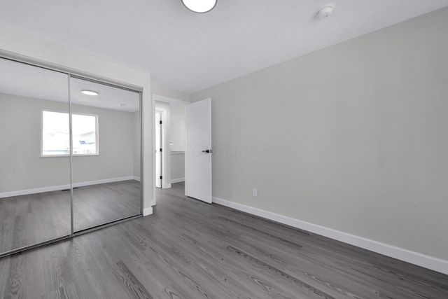 662 Bartfield Drive, Columbus, OH 43207